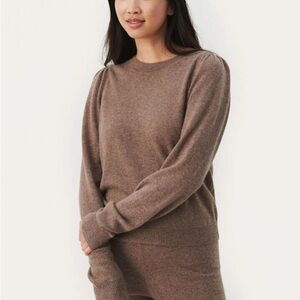 Part Two NWOT Brown Cashmere Sweater